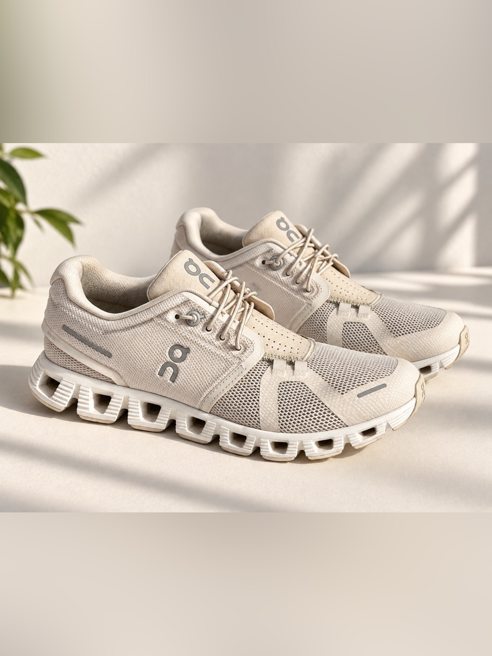 On Cloud Women’s Cream Ivory Sneakers Size 8 EU 39 CloudTec